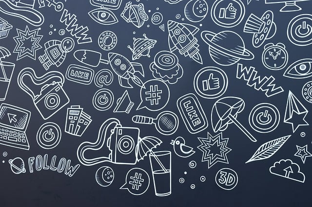 Auf schwarzen Hintergrund sind verschiedene Symbole in weißer Farbe erkennbar.  Wörter wie Follow, Like, www und Symbole wie #, Daumen nach oben, eine Fotokamera und weitere.